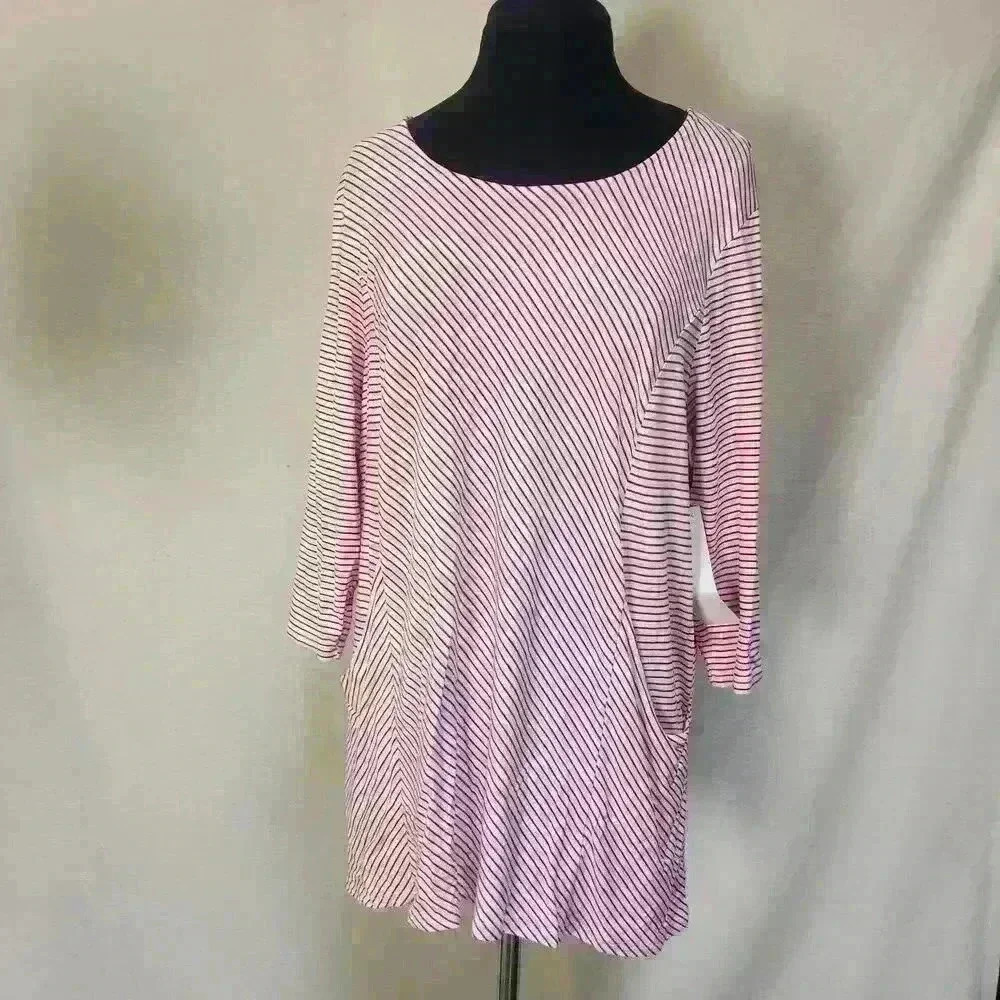 Chico's XLP White & Red Diagonal Stripes Long Sleeve Top Front Pocket Detail